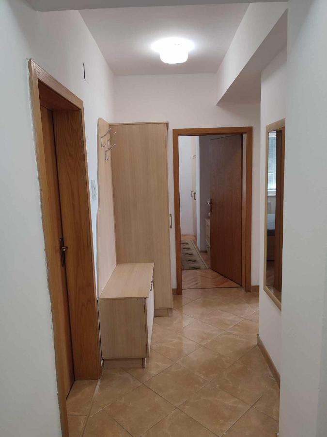 Tropicana Apartment Skopje Eksteriør billede